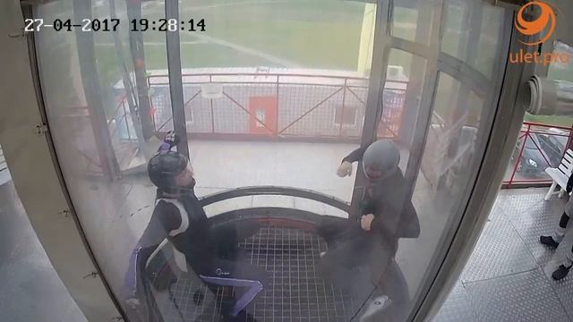 Camera 1 - 2017-04-27 19-27-07 смотреть онлайн