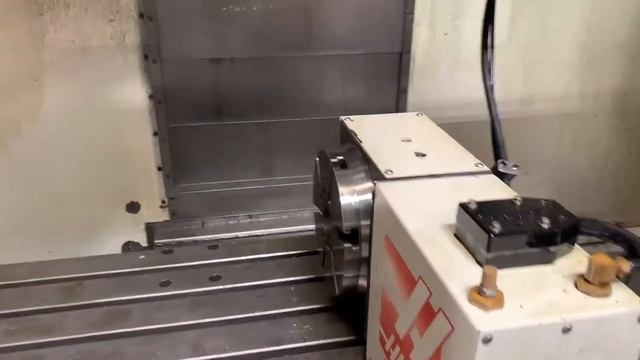 50" x 20" Haas VF-4 CNC Milling Machine w/ 4th Axis смотреть онлайн