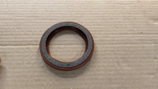 Внедорожный сальник коленвала. Какой он? смотреть онлайн