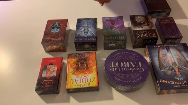 LA mia nuova COLLEZIONE di TAROCCHI 🔮 смотреть онлайн
