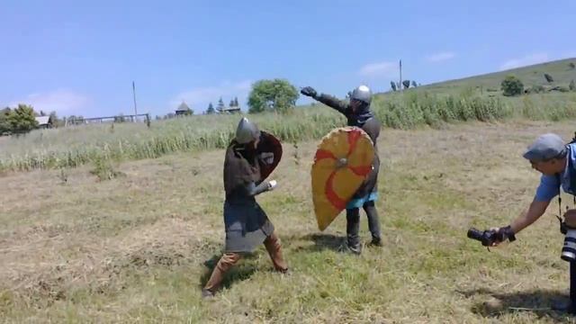 Реконструкторы на празднике "Иван Купала" смотреть онлайн