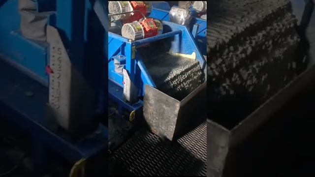 Как работают новые вибросита на бурение кондуктора👍 смотреть онлайн