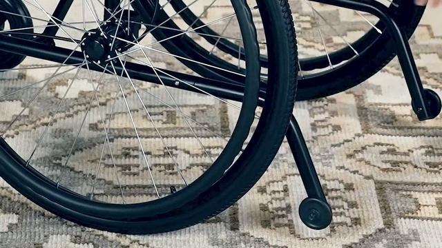 So Lite™ Super Lightweight Folding Wheelchair Unboxing смотреть онлайн