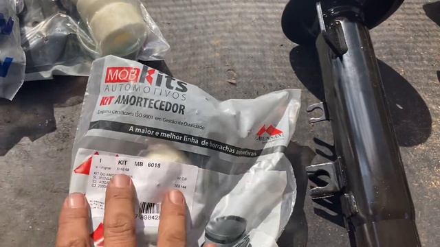 REVISÃO DA SUSPENSÃO DO CITROEN C3 com amortecedores KYB. смотреть онлайн