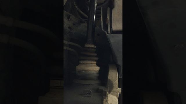 Стуки при включении передачи в заднем редукторе e70 смотреть онлайн