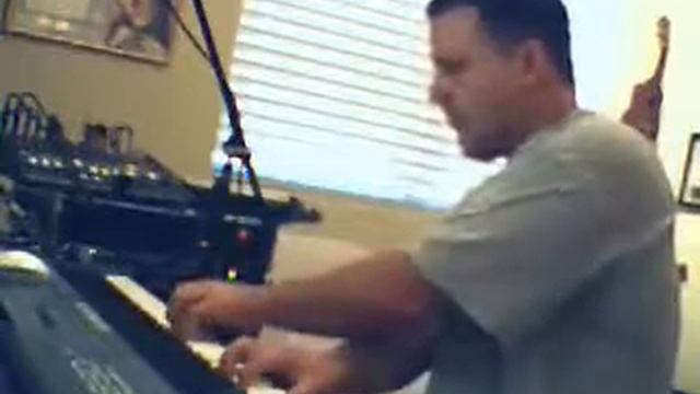 old Oberheim mini grand piano module has string resonance смотреть онлайн
