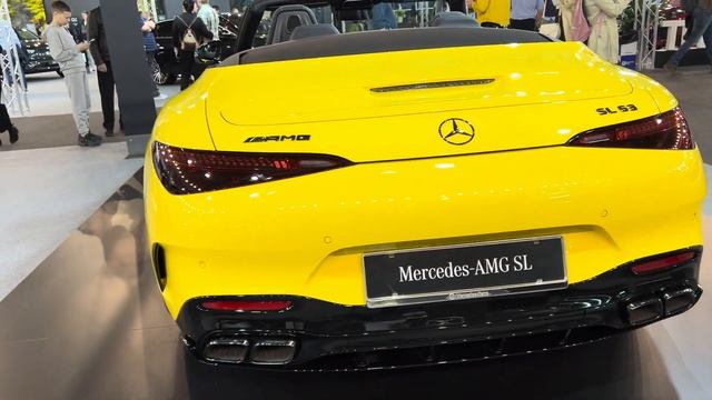 Mercedes-AMG SL Roadster - walkaround, interior, exterior, details in 4k смотреть онлайн