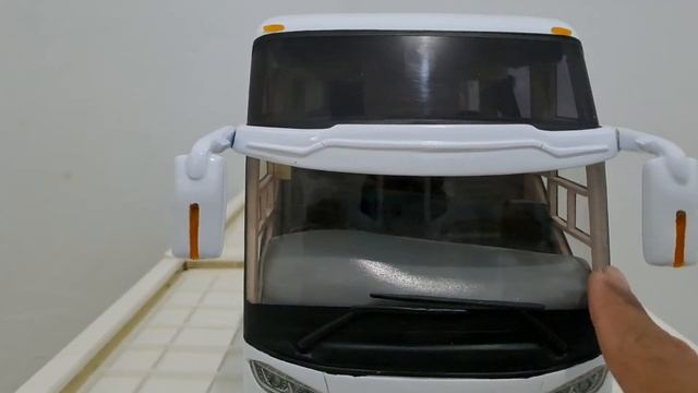 MINIATUR BUS : JETBUS3+ VOYAGER HDD - NG смотреть онлайн