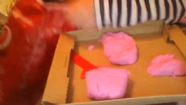 Яичница с мясом ммм... вкусняшка смотреть онлайн