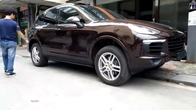 Porsche Cayenne Electric side step смотреть онлайн