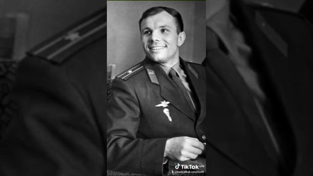 Памяти Юрия Гагарина (09.03.1934-27.03.1968) смотреть онлайн