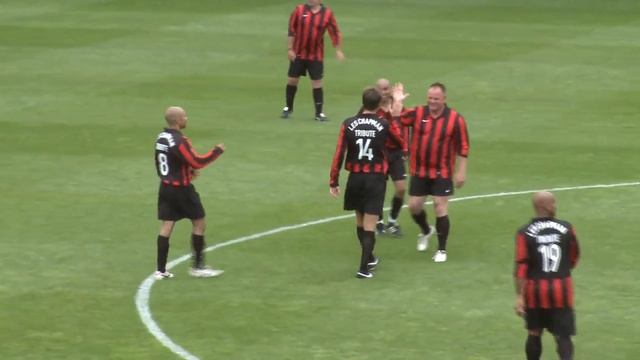 INSIDE CITY 84: Joe Hart crashes Milner interview смотреть онлайн