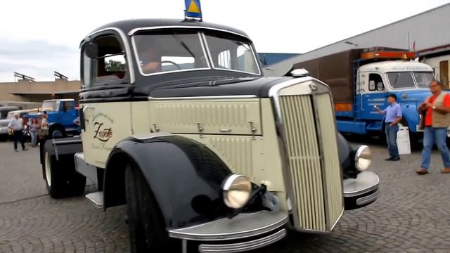 Lo sbarco del LANCIA ESATAU " trattore " a Leoben 2016 смотреть онлайн