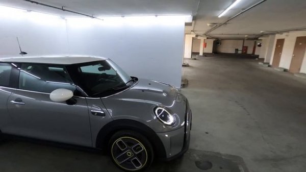 MINI Hatch III (F55/F56) Рестайлинг 2 Cooper SE 0.0 AT (184 л.с.) 2021