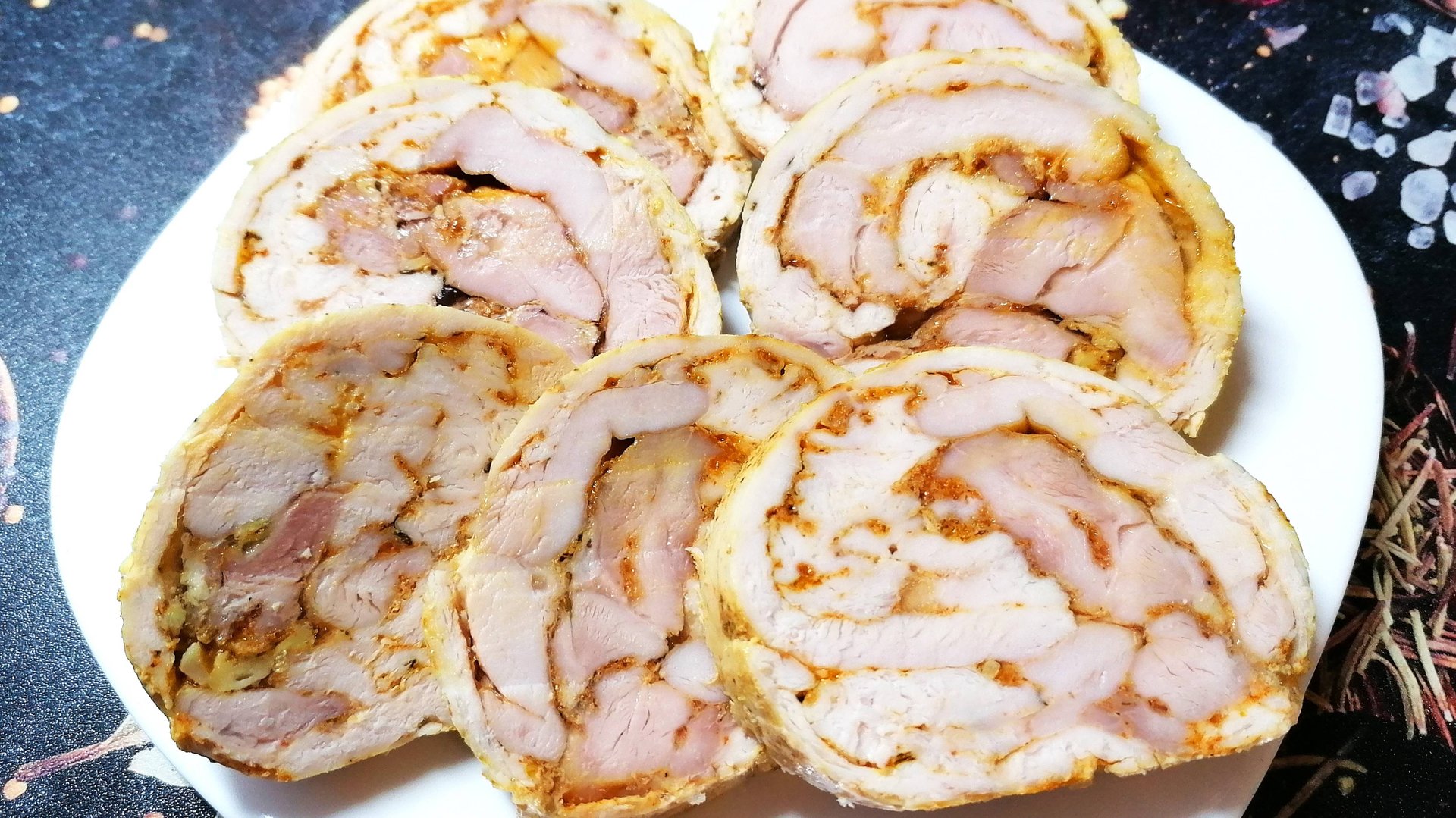 Очень вкусный и нежный куриный рулет. Лучшая замена колбасе. смотреть онлайн