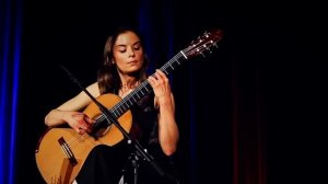 Анна Видович -- классическая гитара
