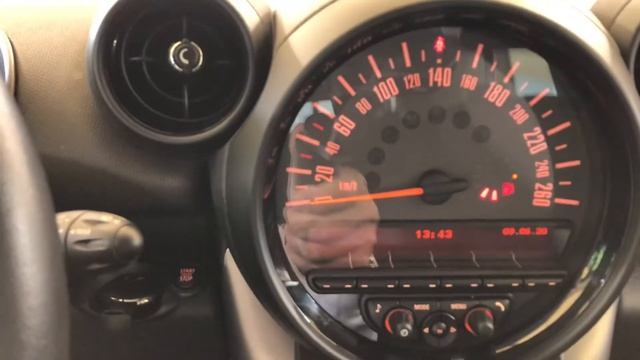 Mini One D Countryman 1.6 90CV смотреть онлайн