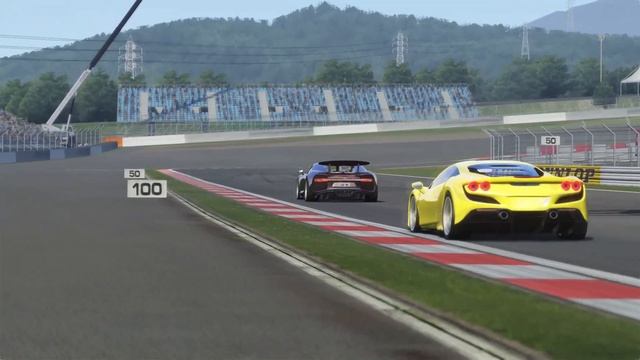 Bugatti Chiron Black Track Edition 1661HP vs Ferrari F8 Tributo at Fuji Speedway GP Short смотреть онлайн