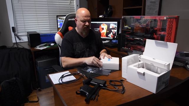 HTC VIVE WIRELESS ADAPTER UNBOXING #iDJMic смотреть онлайн