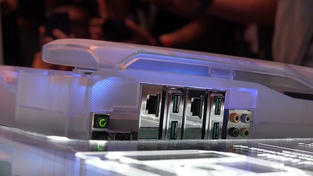 Karşınızda geleceğin anakartı | Asus Prime Utopia смотреть онлайн