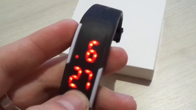 Распаковка ( Товары из Китая. Портативная батарея - Power Bank.) смотреть онлайн