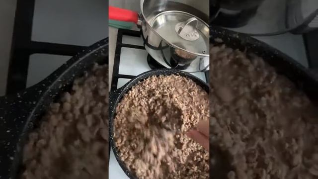 2 - Готовим Веге кашу с куриной печенью смотреть онлайн