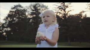 На ладони Божией птичку не пугает зло. Детская христианская песня.