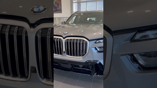The 2023 BMW X7 смотреть онлайн