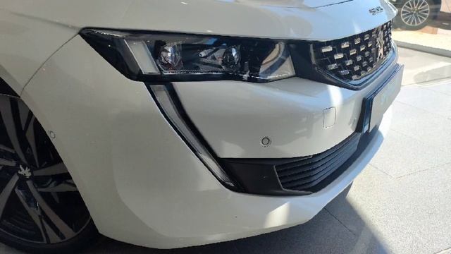 PEUGEOT 508SW смотреть онлайн