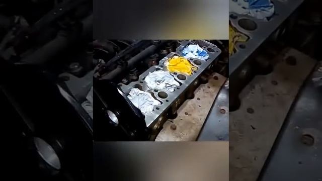 MOTOR EA 111 COM PARAFUSOS ESPANADOS, VAZANDO MUITO ÓLEO смотреть онлайн