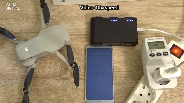 DJI Mavic Mini Fly More Combo 2 020 Battery charging test. Low light (evening) video photage. смотреть онлайн