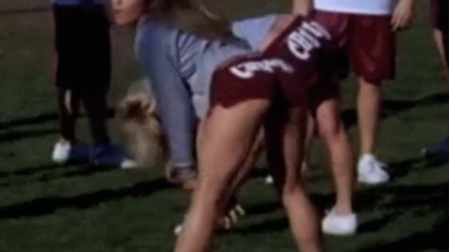 Sexy Teen Cheerleader Ass