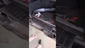 Устранение скрипов двери багажника #бмв #х5  #е70