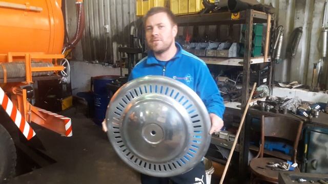 Prosba o radu nebo tip,puklice Š706, RTO, zástěrky karosa смотреть онлайн