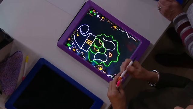 GlowPad XL 8"x11" Pad w/ 4 Neon Markers and 8 LED Light Modes on QVC смотреть онлайн