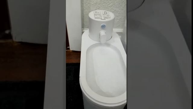 Battery Operated Cat Water Fountain Automatic Pet Water Dispenser Review, Not Motion Sensing, Refi смотреть онлайн