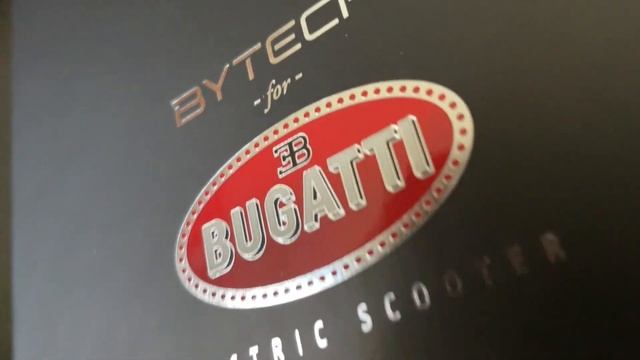 Bugatti Electric Scooter Review смотреть онлайн