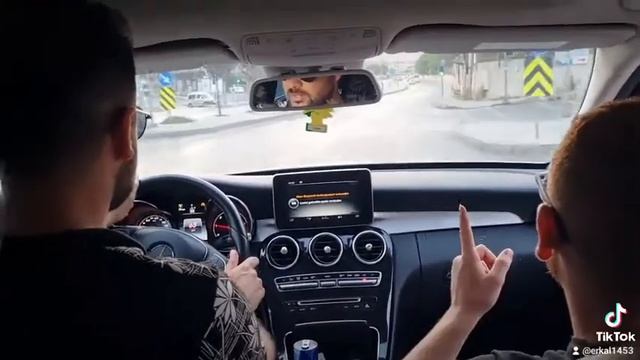 Hollanda mercedes e200 test sürüşü Türkiye deki farkları смотреть онлайн