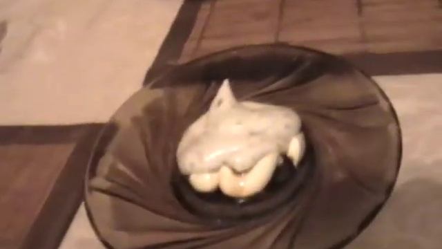 Новый соус - очень вкусно! :-) смотреть онлайн