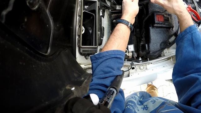 Mercedes-Benz W205 Battery Replacement ★ Mercedes-Benz W205 Akü Değişimi