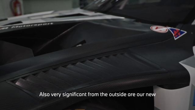 Jens Klingmann explains the updates to the BMW M4 GT3 EVO смотреть онлайн