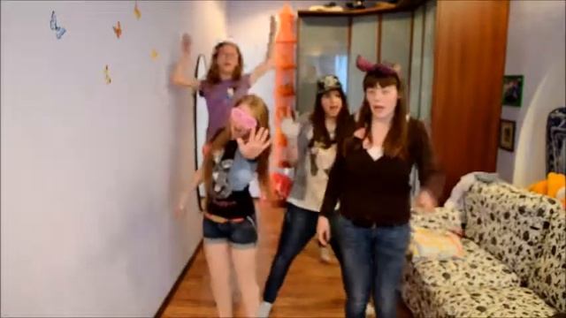 Hannah Montana-Hoedown Throwdown. смотреть онлайн