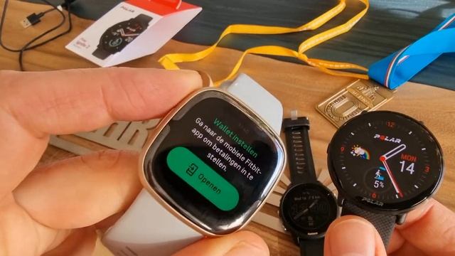 Polar Ignite 3 vs Fitbit Sense 2 Comparison [Test Review!] смотреть онлайн
