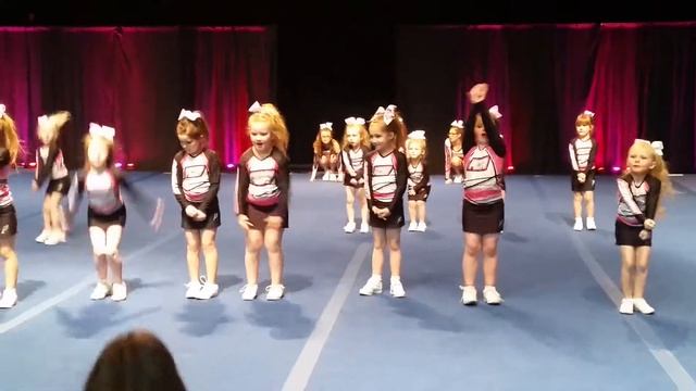 PCA Mini Models Rock the Floor ❤ смотреть онлайн