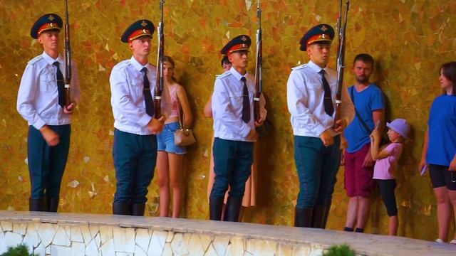 Смена Почётного Караула на Мамаевом Кургане, Волгоград, 22 июля 2024 года, 12:00 часов смотреть онлайн