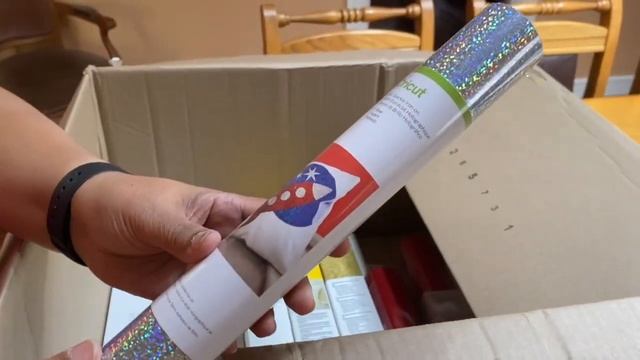 Awesome Cricut delivery смотреть онлайн