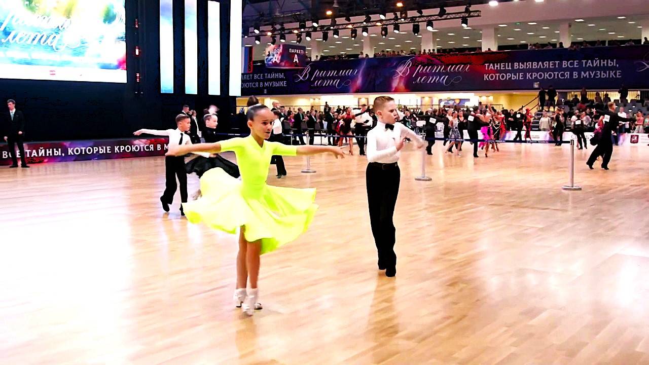 Спортивные бальные танцы. Ча Ча Ча. Дети смотреть онлайн