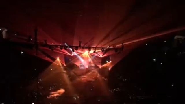 Queen and Adam Lambert - Who wants to live Forever ( live 2017 ) смотреть онлайн