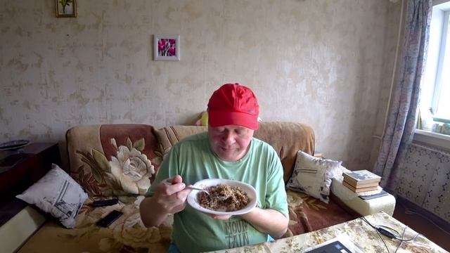 Влог. Гречневая каша с чесноком. Мукбанг по-русски. 1472