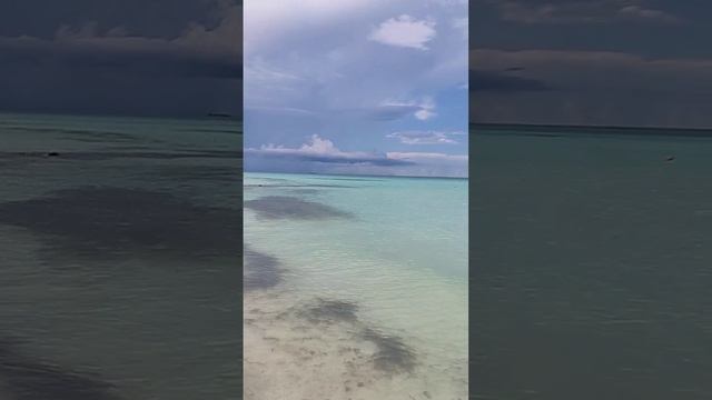 Красивый Пляж Кайо Коко перед дождем. Куба за 57 тысяч рублей с перелетом 10 ночей. @tutsi-dieti смотреть онлайн